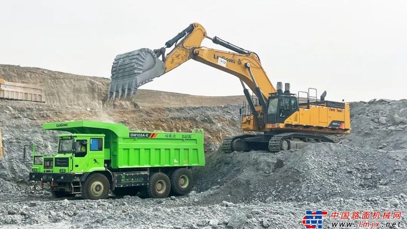 二手工程机械维修保养：保养秘诀与常见误区解析**