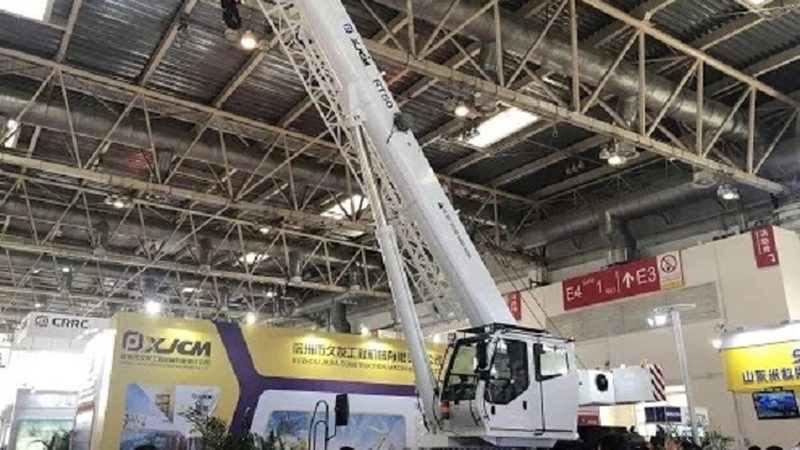 装载机型号解析：如何从参数对比中找到最适合您的设备